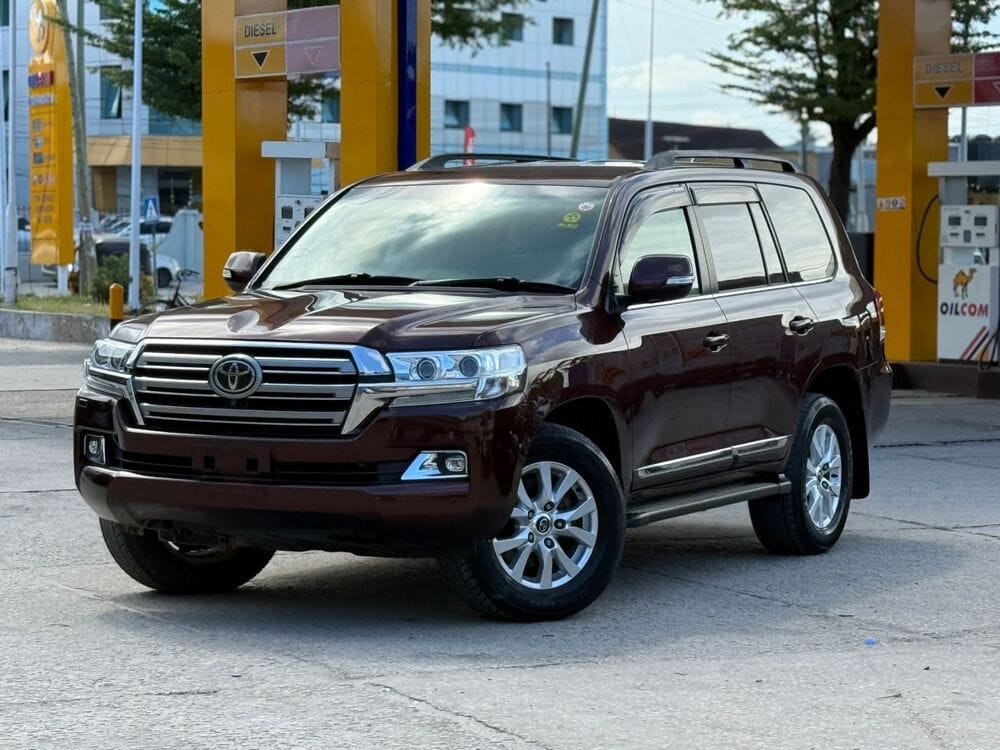 Buy Toyota Land Cruiser V8 2018 for Sale in Dar es salaam