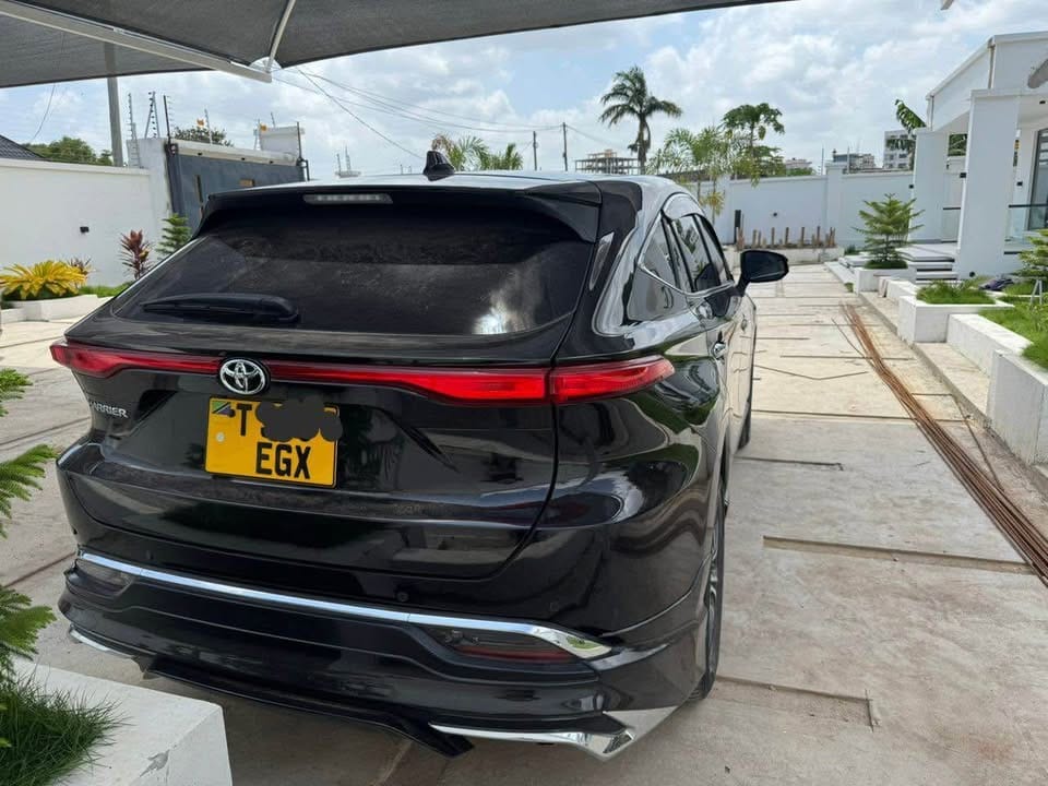 Magari Used Toyota Harrier 2023 Dar es salaam Tanzania