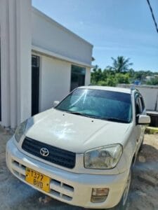 Used Toyota Rav4 1999 for Sale in Dar es salaam