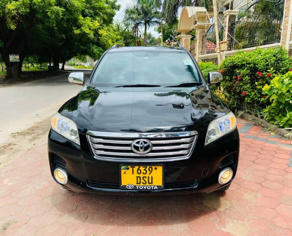 Magari Vanguard 2009 lipo Dar es salaam