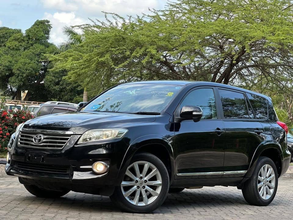 Buy Toyota Vanguard 2011 for Sale in Dar es salaam