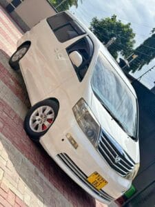 Used Toyota Alphard 2005 for Sale in Dar es salaam