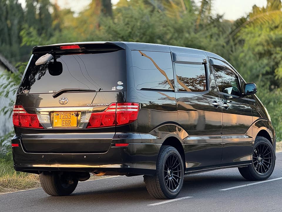 Price Of Toyota Alphard 2006 for Sale in Tanzania
