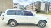 Magari Land Cruiser V8 2003 lipo Dar es salaam