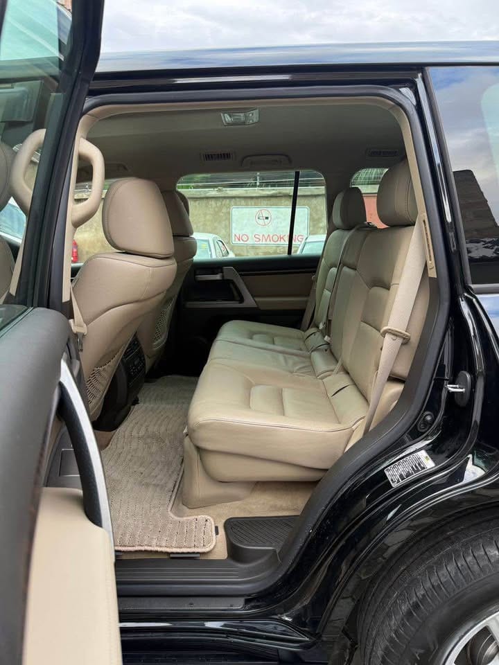Buy Toyota Land Cruiser V8 2008 for Sale in Dar es salaam
