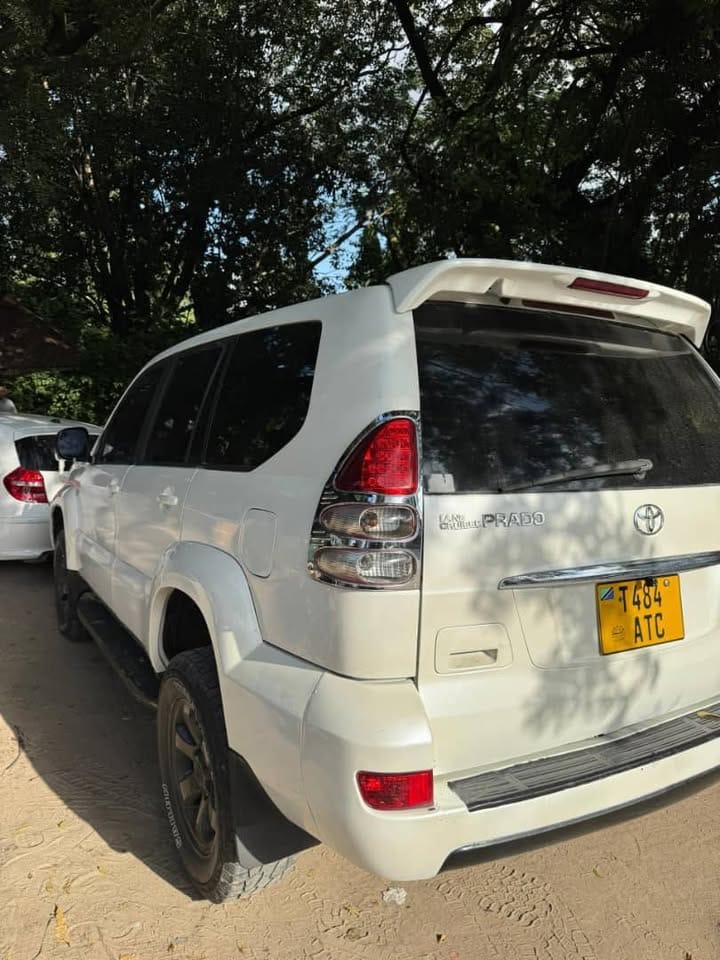Price Of Toyota Land Cruiser Prado 2003 for Sale in Tanzania