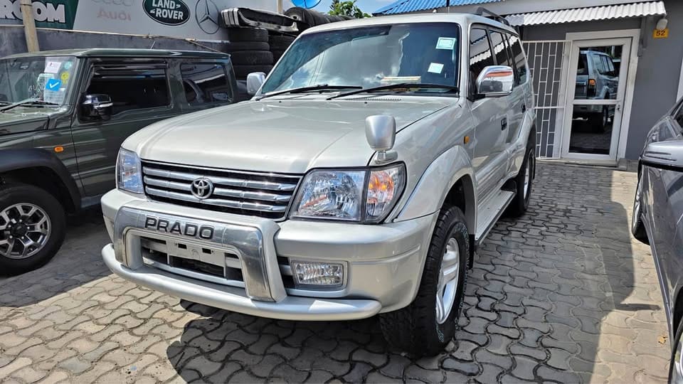 Toyota Land Cruiser Prado 1999 for Sale in Dar es salaam