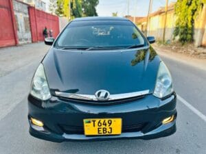 Used Toyota Wish 2004 for Sale in Dar es salaam