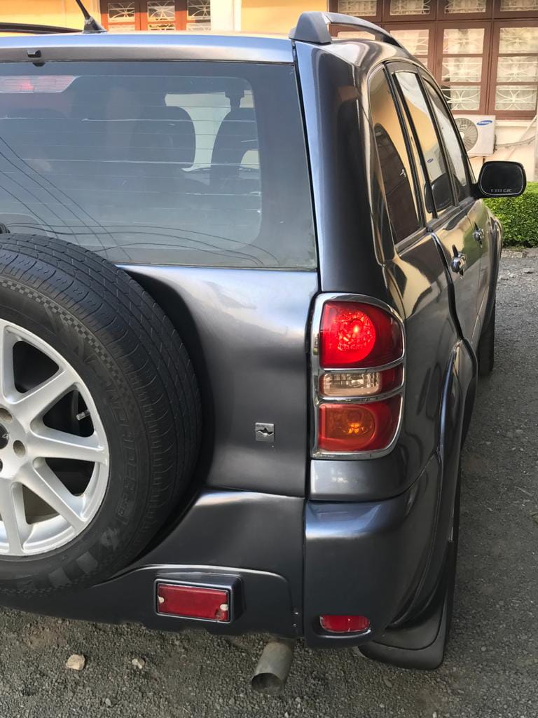 Toyota Rav4 2005 Inauzwa Dar es salaam Tanzania