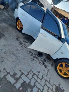 Bei ya Toyota Altezza 2000 Sokoni Dar es salaam Tanzania