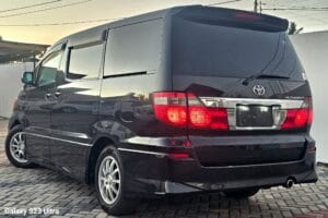 Bei ya Toyota Alphard 2004 Sokoni Dar es salaam Tanzania