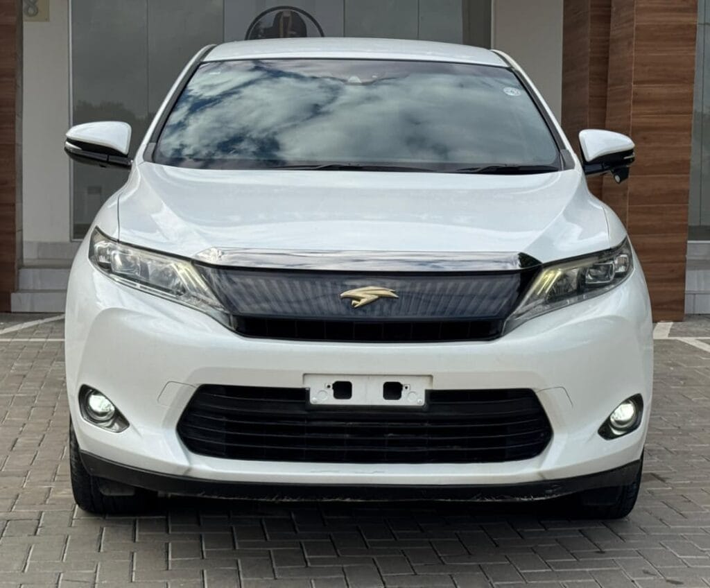 Magari Used Toyota Harrier 2014 Dar es salaam Tanzania