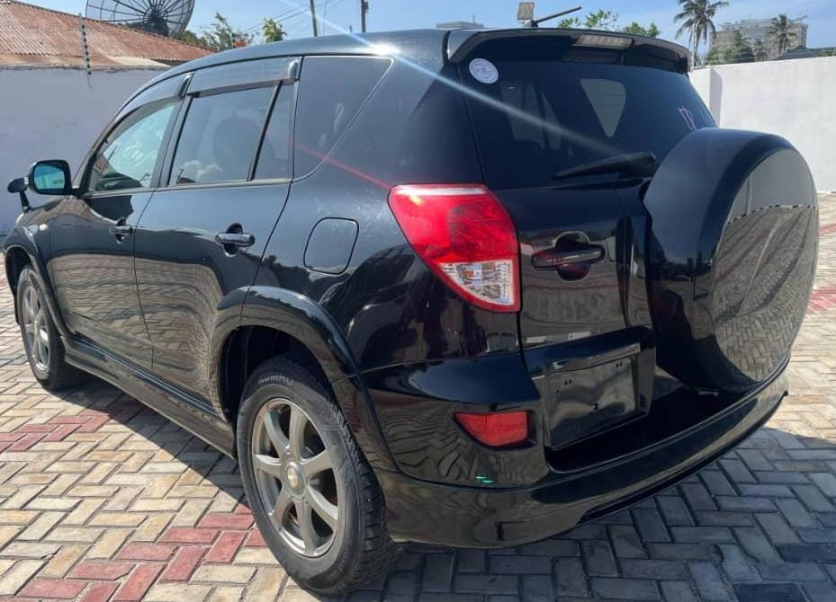 Toyota Rav4 2006 for Sale in Dar es salaam