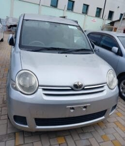 Bei ya Toyota Sienta 2007 Sokoni Dar es salaam Tanzania