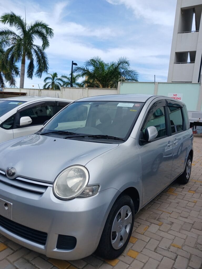 Magari Sienta 2007 lipo Dar es salaam