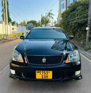 Used Toyota Crown 2007 for Sale in Dar es salaam