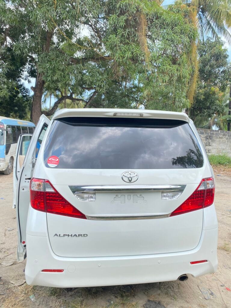 Magari Used Toyota Alphard 2010 Zanzibar Tanzania
