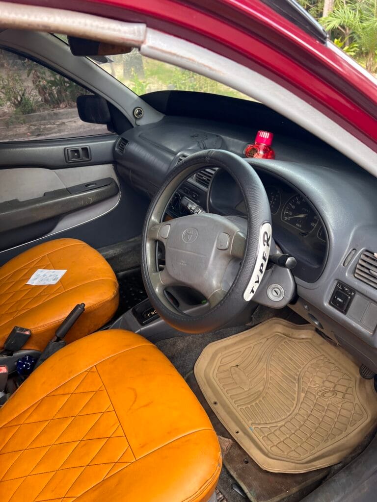 Magari Sokoni Toyota Starlet ya Bei Poa 1998