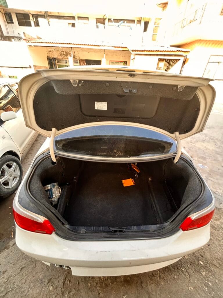 Magari Used BMW 5 Series 2006 Dar es salaam Tanzania