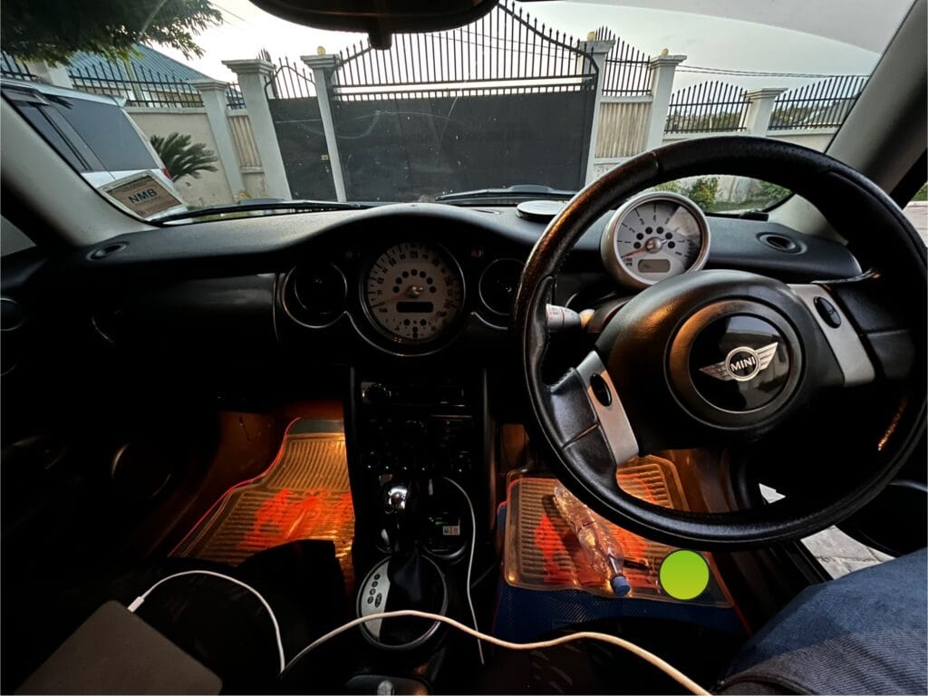 Mini Cooper 2005 Inauzwa Dar es salaam Tanzania