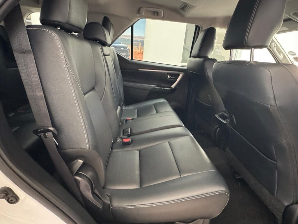Magari Used Toyota Fortuner 2020 Dar es salaam Tanzania