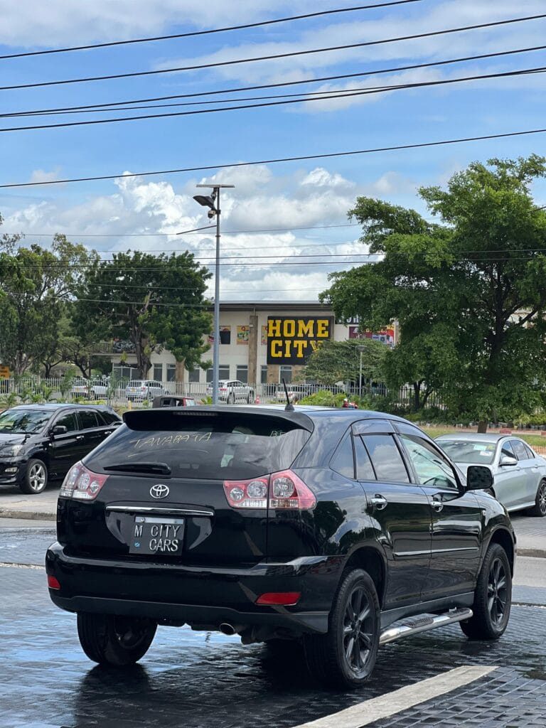 Price Toyota Harrier 2008 for Sale in Dar es salaam