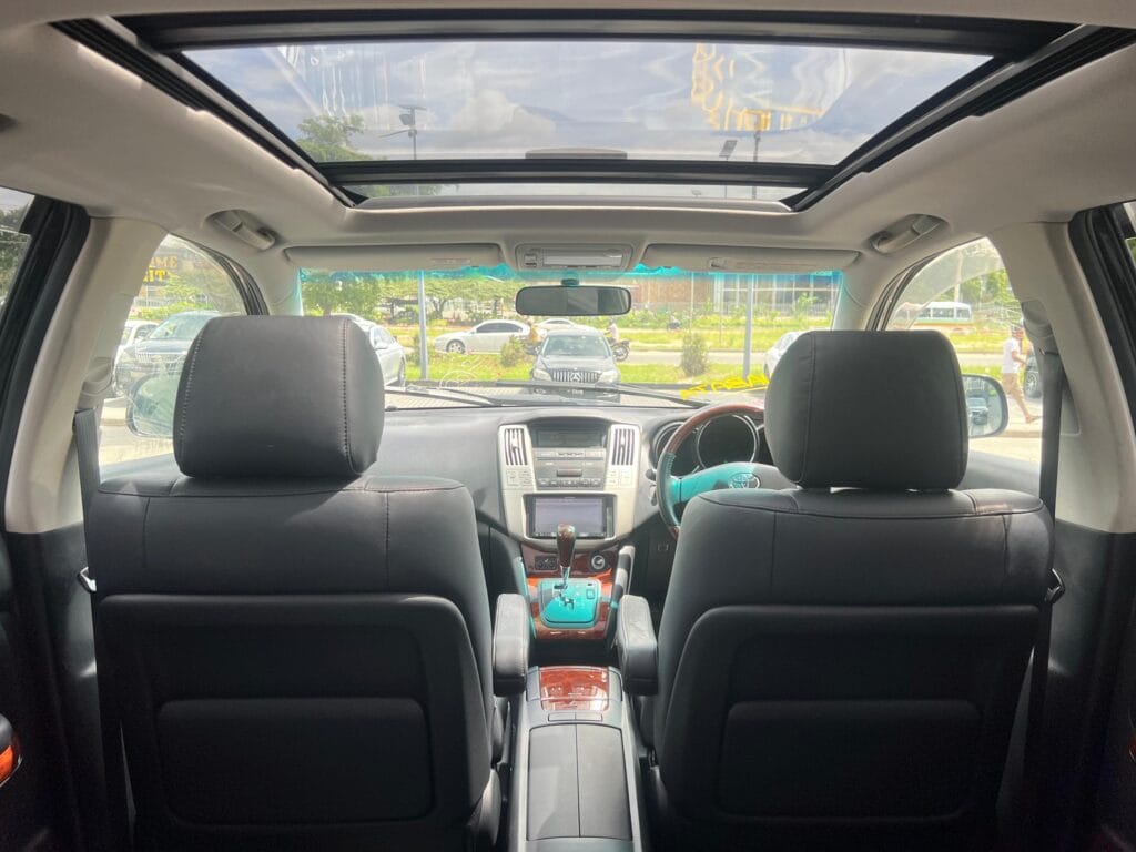 Toyota Harrier 2008 for Sale in Dar es salaam