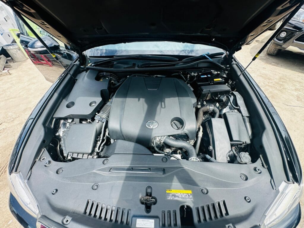 Price Toyota Crown 2015 for Sale in Dar es salaam