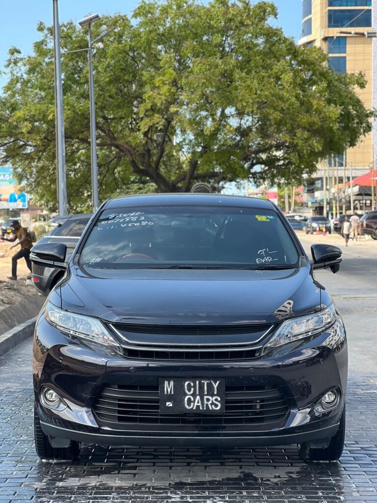 Magari Harrier 2015 lipo Dar es salaam