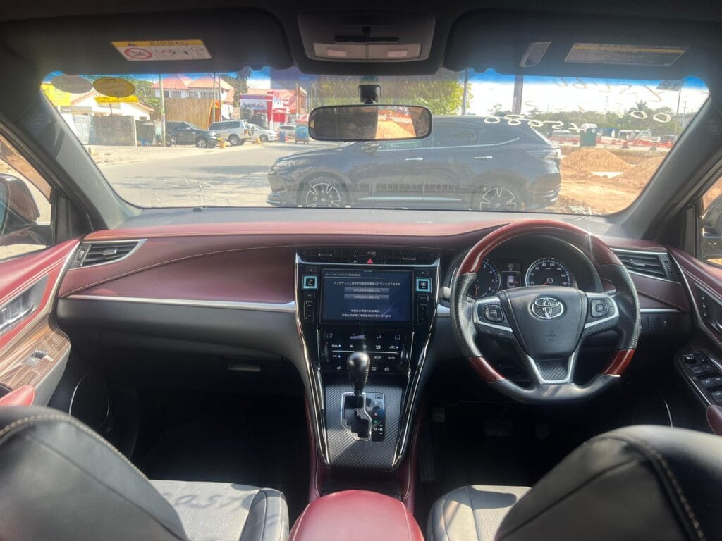 Bei ya Toyota Harrier 2015 Sokoni Dar es salaam Tanzania