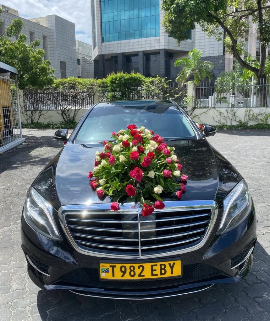 Benz S-Class bei poa sokoni Dar es salaam Tanzania