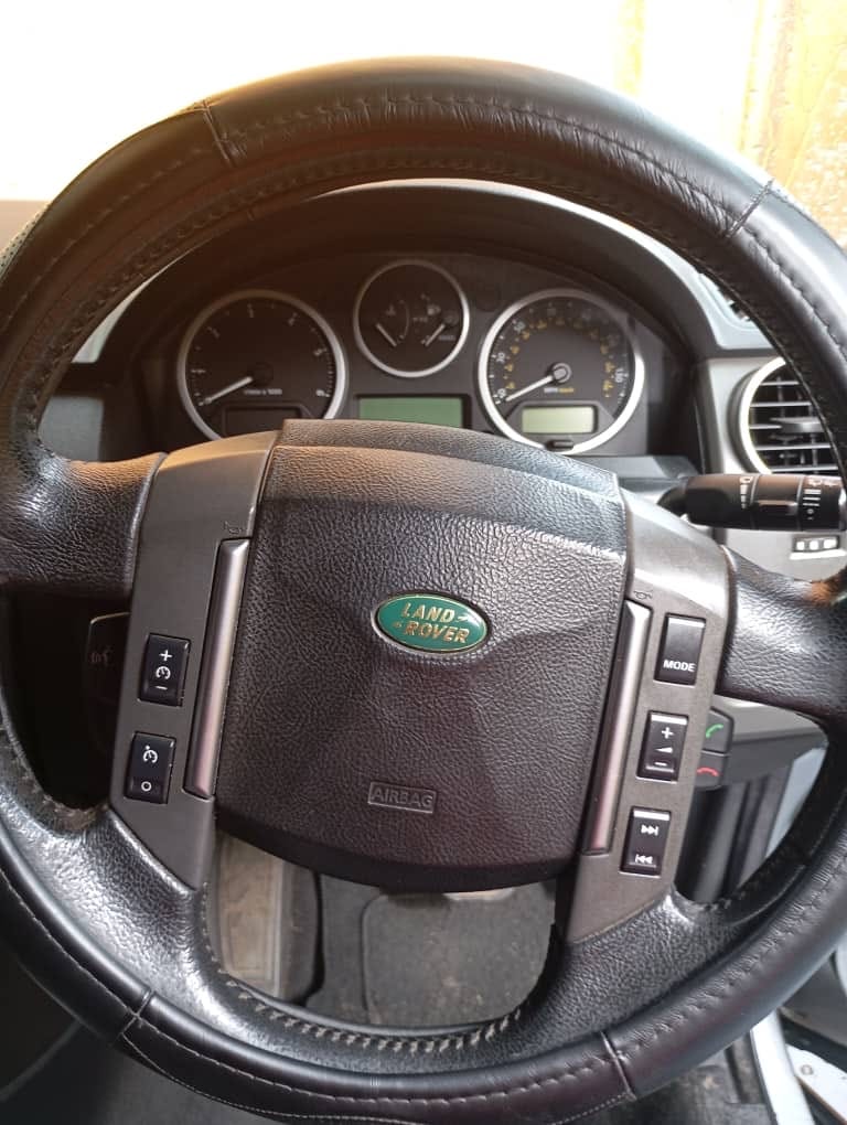 Bei ya Land Rover Discovery 2008 Sokoni Dar es salaam Tanzania