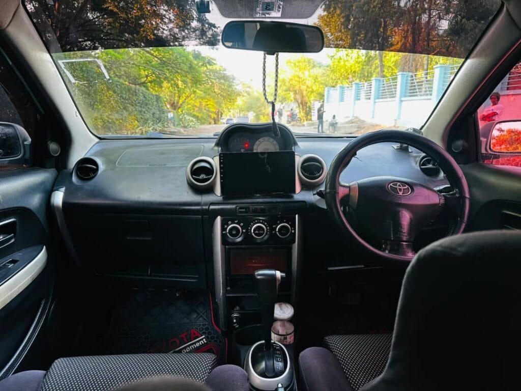 Magari IST 2005 lipo Mwanza