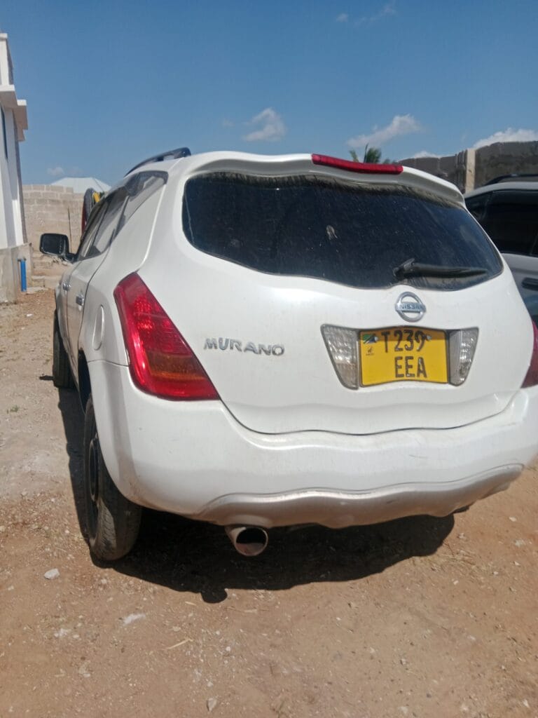 Magari Murano 2006 lipo Dar es salaam