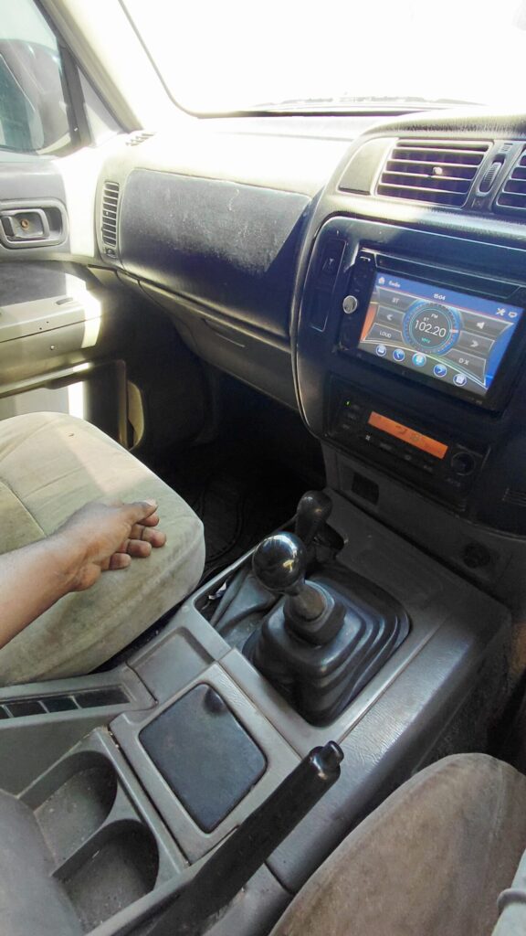 Magari Sokoni Nissan Patrol ya Bei Poa 1999