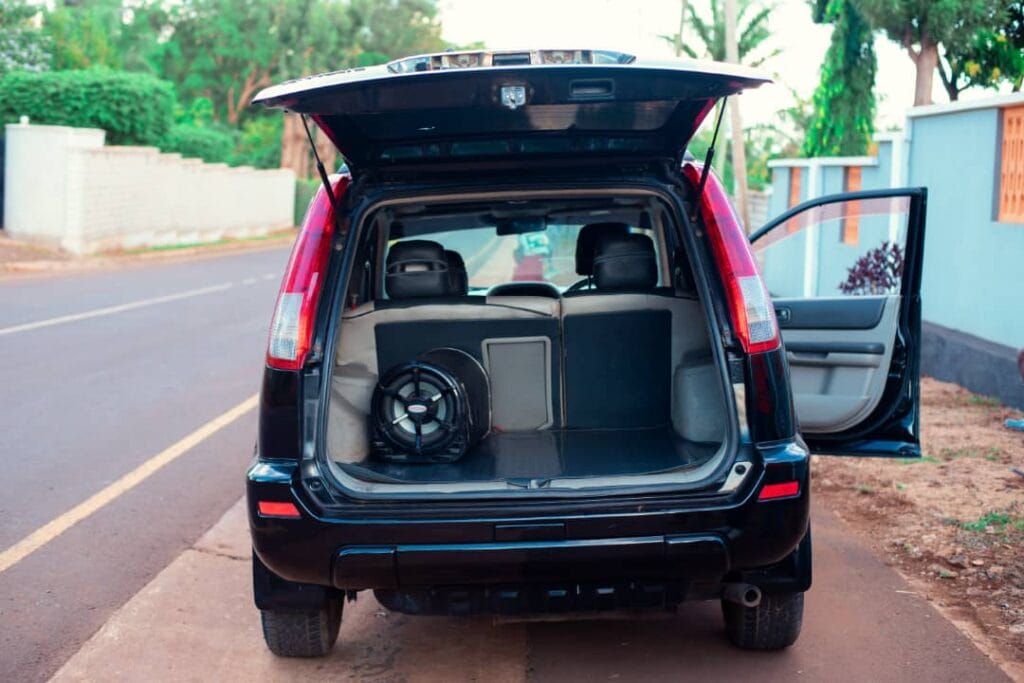 Used Nissan X-Trail 2001 for Sale in Kilimanjaro