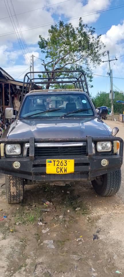 Buy Toyota Hilux 1998 for Sale in Dar es salaam