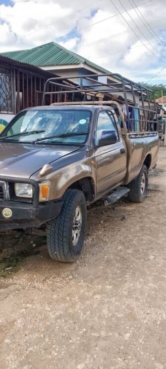 Price of Used Toyota Hilux 1998 for Sale in Dar es salaam Tanzania