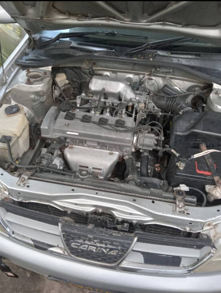 Magari Sokoni Toyota Carina ya Bei Poa 2001