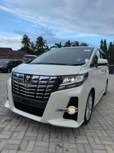 Used Toyota Alphard 2016 for Sale in Dar es salaam