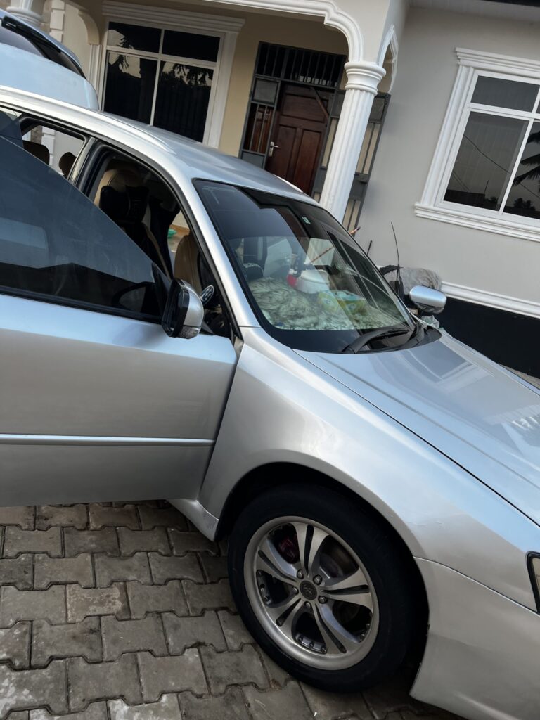 Bei ya Subaru Legacy 2003 Sokoni Dar es salaam Tanzania