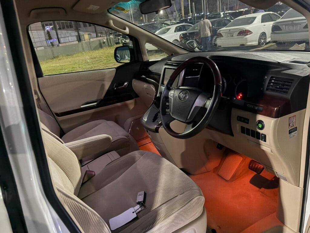 Magari Used Toyota Velfire 2010 Dar es salaam Tanzania