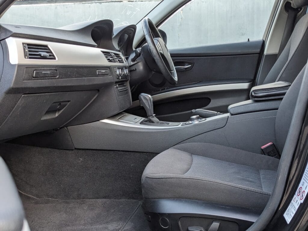 For Sale BMW 3 Series 2010 in Dar es salaam