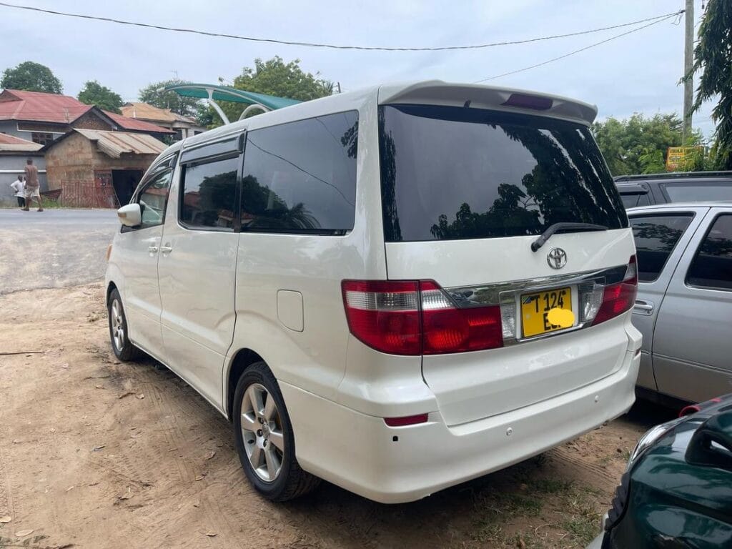 Price Of Toyota Alphard 2004 for Sale in Tanzania