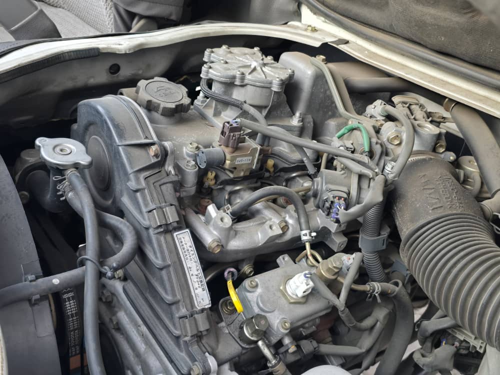 Magari Sokoni Toyota TownAce ya Bei Poa 2000