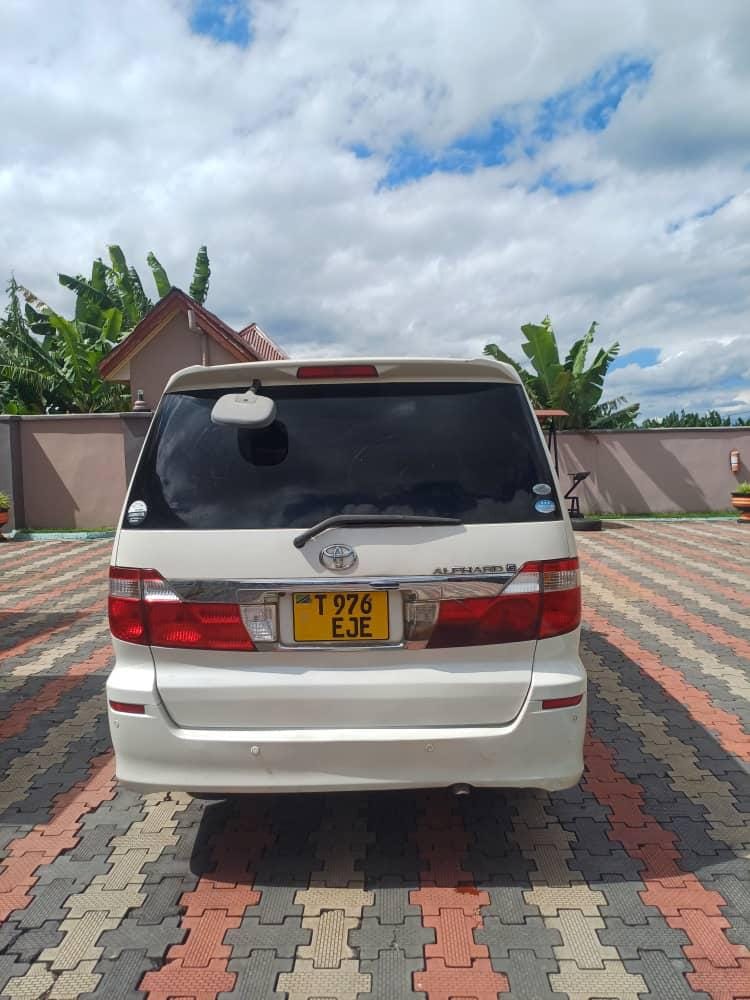 Buy Toyota Alphard 2005 for Sale in Dar es salaam