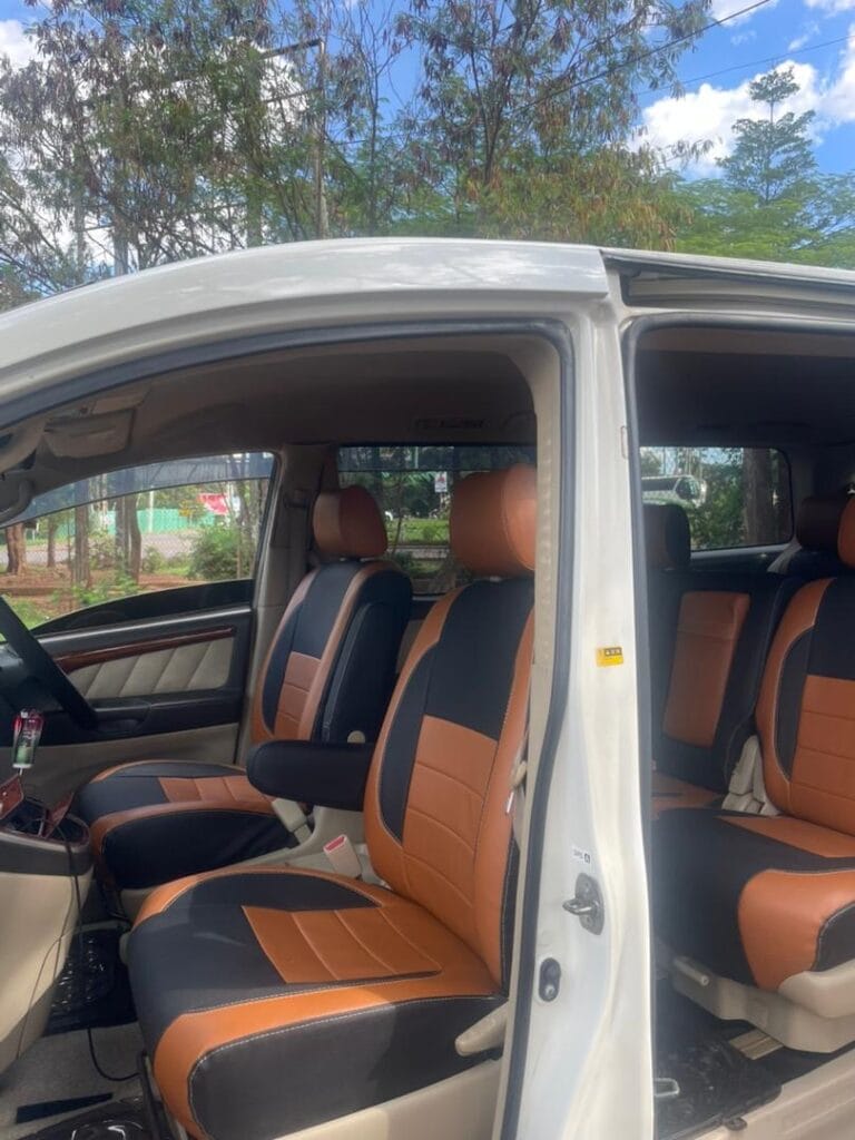 Used Toyota Alphard 2004 for Sale in Arusha
