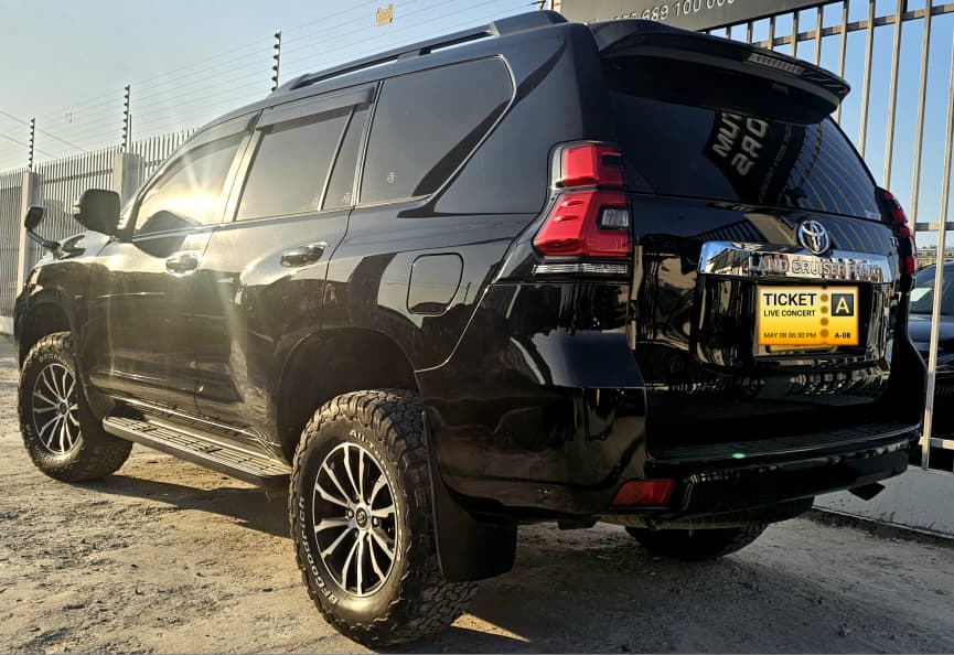 Buy Toyota Land Cruiser Prado 2018 for Sale in Dar es salaam