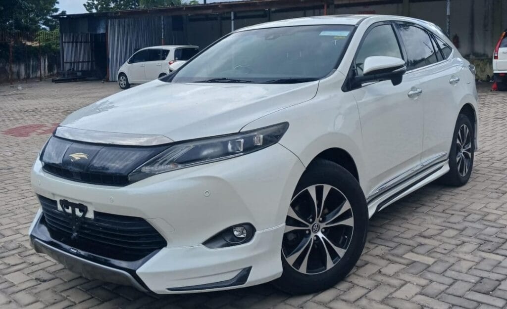 Price Of Toyota Harrier 2015 for Sale in Tanzania