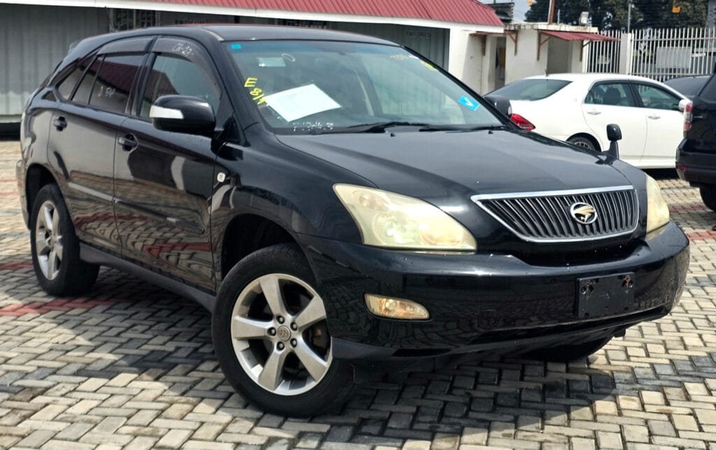Toyota Harrier 2005 for Sale in Dar es salaam